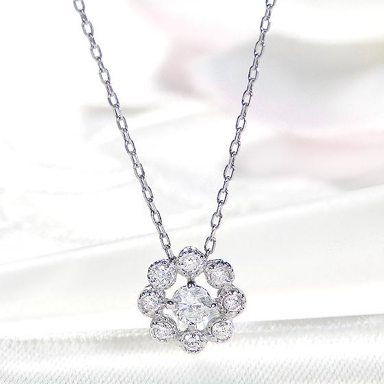 Pt950 0.18ct フラワー モチーフ ダイヤモンド ネックレス 送料無料 