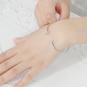 K18 WG ゴールド バングル ダイヤモンド ダイヤ 大人気 フリーサイズ  