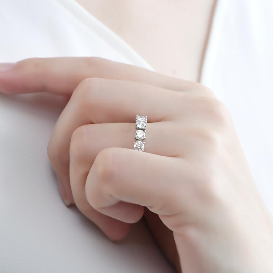 Pt950 1.05ct ダイヤモンド リング 送料無料 指輪 プラチナ PT 1カラット ダイヤ イアリング ダイアモンドリング 人気 大粒 5石 5粒 上品 豪華 存在感 BRR-0291の画像