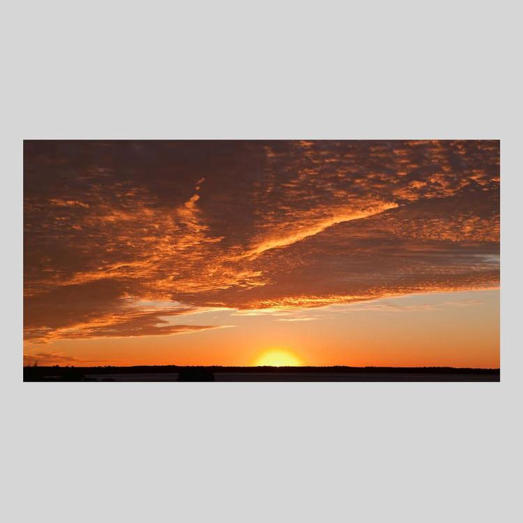 IGREBOW オーストラリア ノーザンテリトリー 草原の夕景 アイグレボウ インテリアフォト アルミフレーム Mサイズ カラー写真｜besign｜02