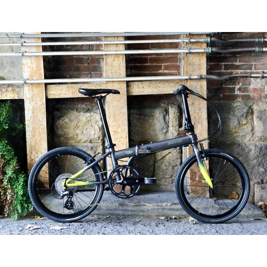 ダホン  スピード 8速折りたたみ自転車 クロモリ 永遠のスタンダード!DAHON SPEED P8 折り畳み自転車 のご紹介です