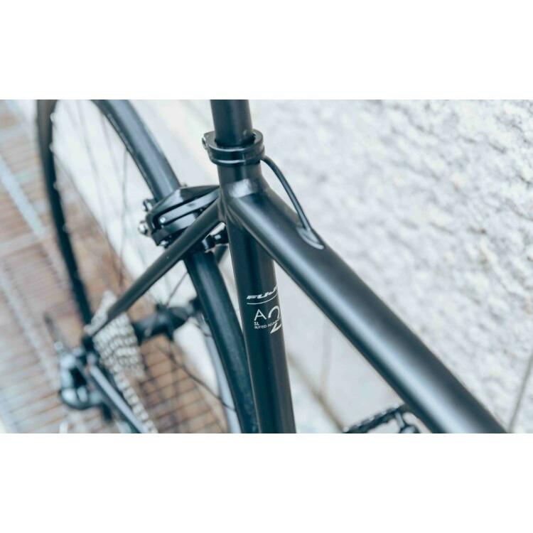 最先端 店頭受取のみ Fuji フジ 自転車 クロスバイク MADCAP マッド 