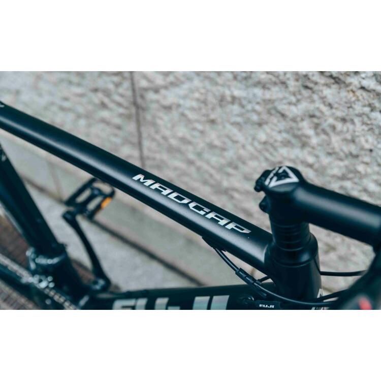 フジ（Fuji） 自転車 クロスバイク MADCAP マッドキャップ 2023年