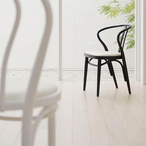 専用　大塚家具 秋田木工 ダイニングチェア 503-OU ブナ材 秋田木工 ダイニングチェア「503-OU」 ブナ材ブラック色 ソフトレザー