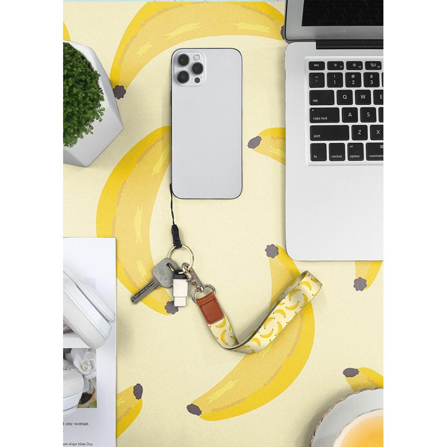 InnoBeta Keychains for Women Men, Cute Wrist Strap for Keys, Short Car Key Wristlet Lanyards- Bananaの画像