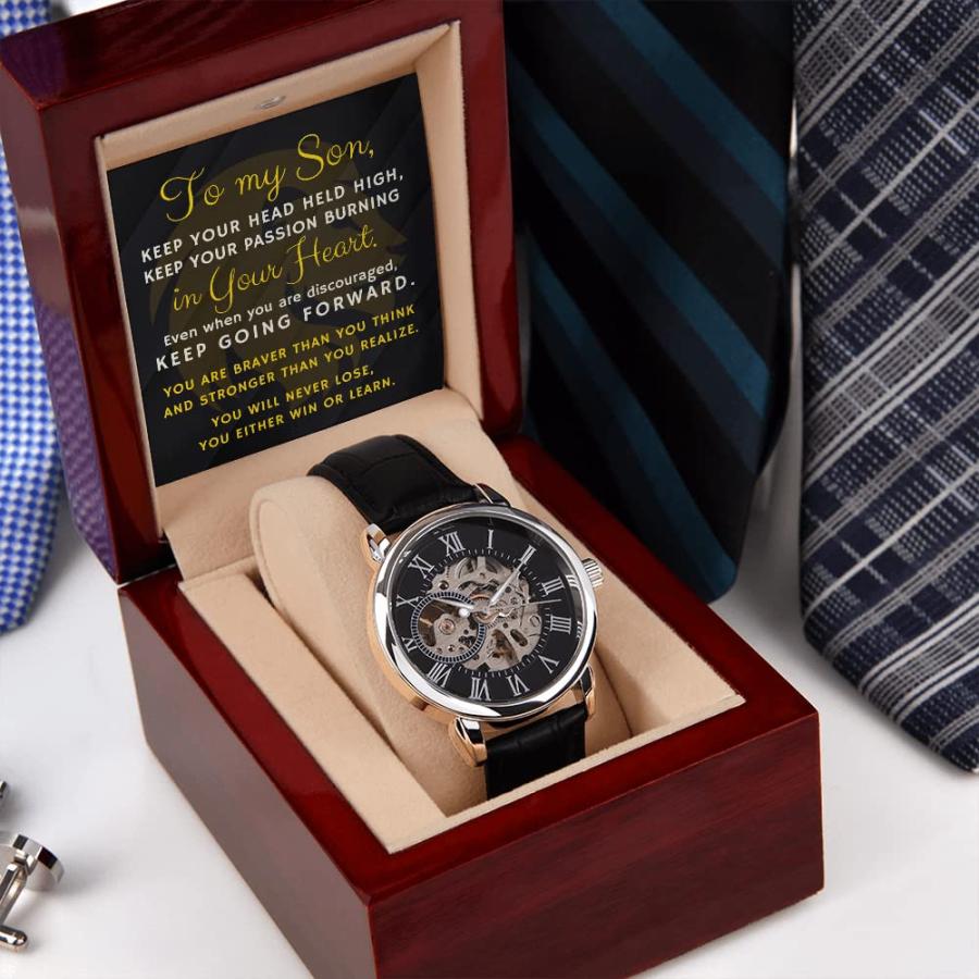 Missam〓 to My Son, Keep Your Head Held High Lion Head Men Openwork Watchの画像