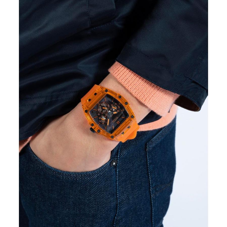 GUESS メンズ アナログ 43mm オレンジストラップ ネイビーダイヤル オレンジケース ウォッチ GW0203G10の画像