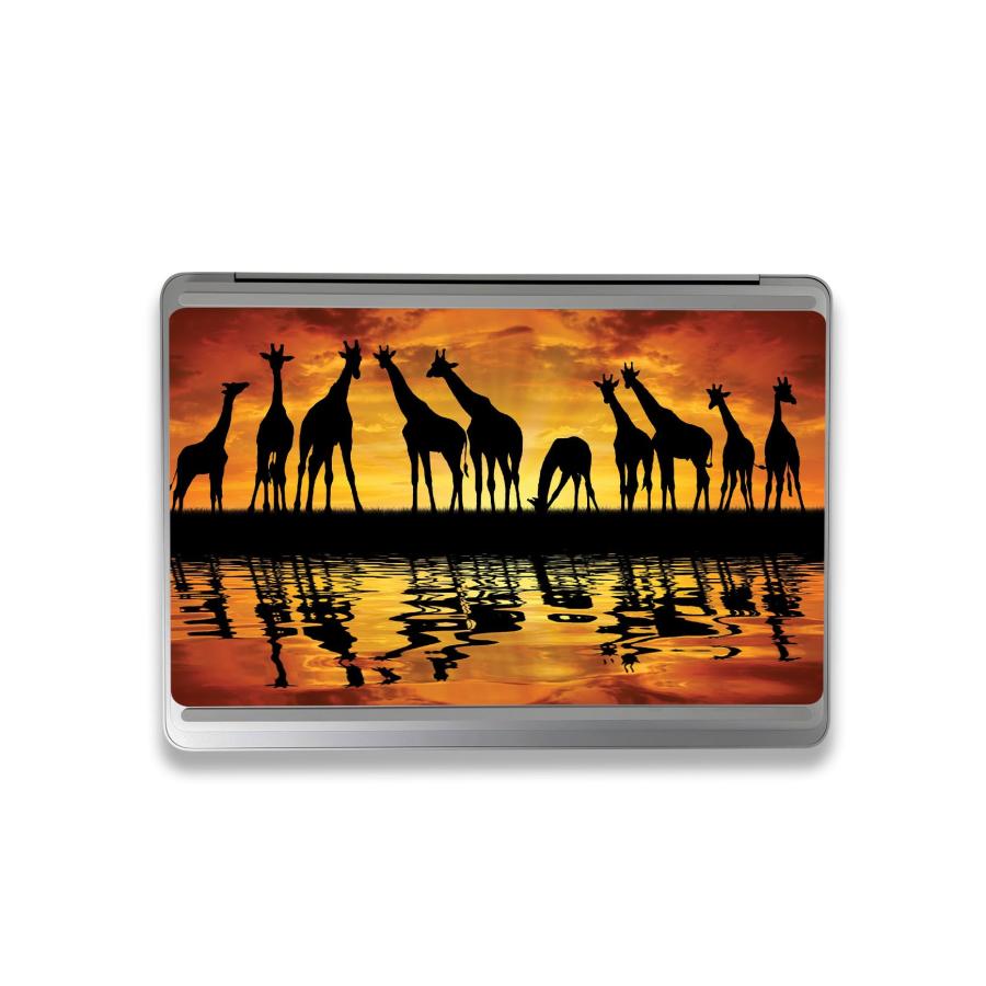 MightySkins Microsoft Surface Laptop Studio 2 (2023) 用ビニールスキン「Glamour Giraffes」保護デカールラップ 着脱簡単の画像
