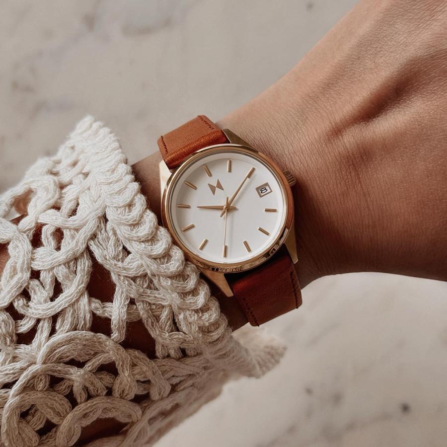 MVMT Rise Boyfriend Watches for Women - Premium Minimalist Vintage Watch - Analog - 5 ATM/50 Meters Water Resistance - 36mmの画像
