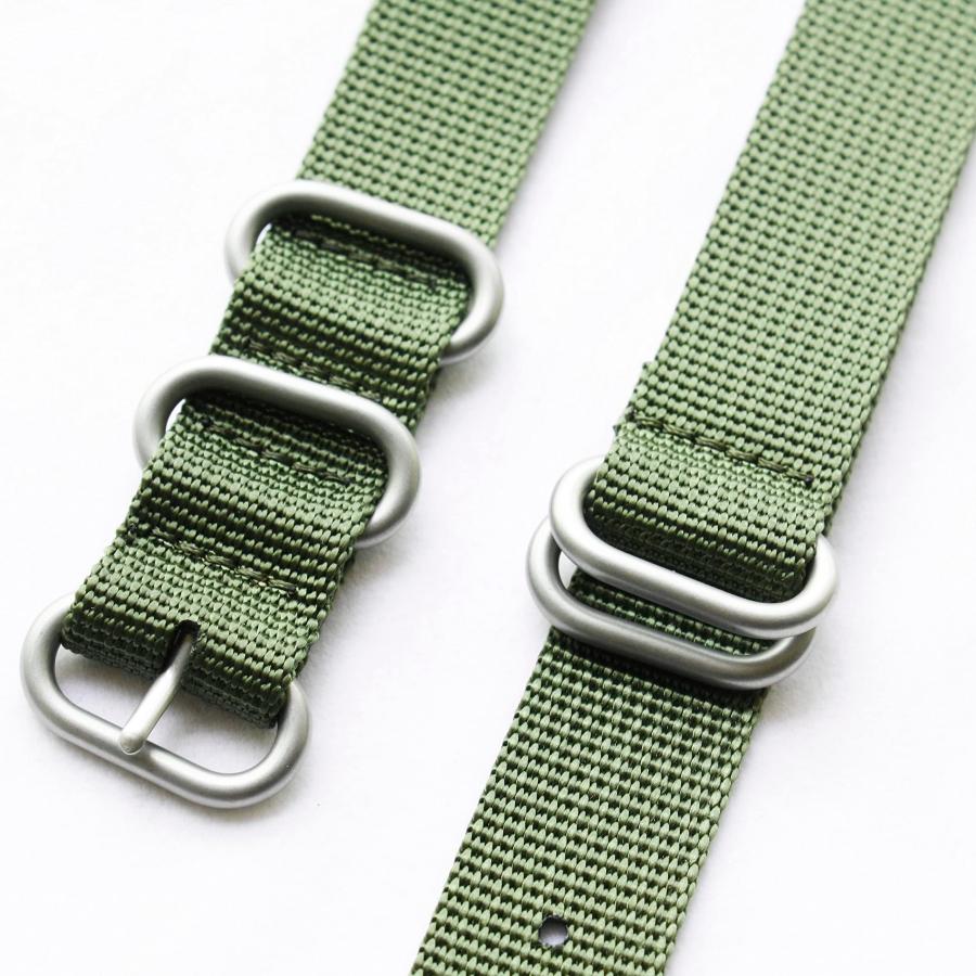 ミリタリーキャンバス腕時計ストラップ 18mm グリーン シングルパス ダイブ対応 285mm ステンレスバックル 軽量28gの画像