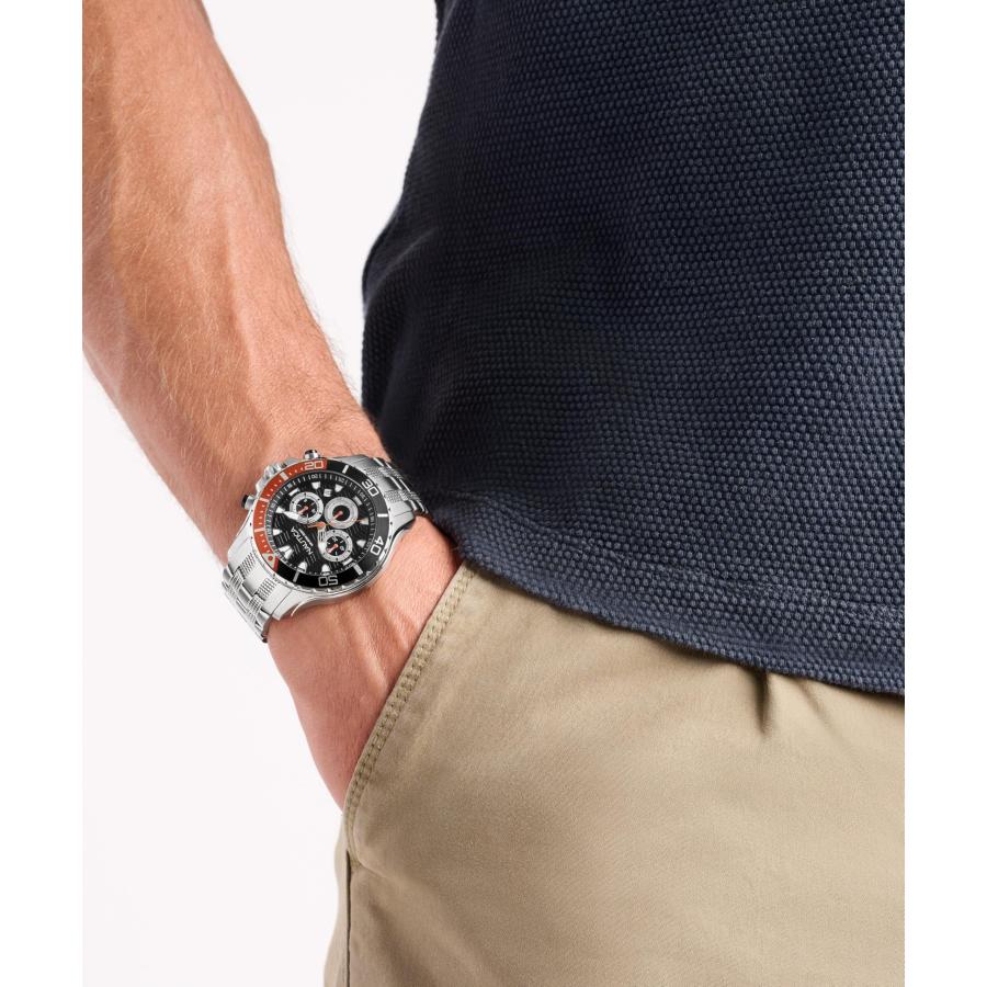 Nautica NST メンズ ステンレススチールウォッチ シルバートーン 44mm ブラックダイヤル クロノグラフ 夜光の画像