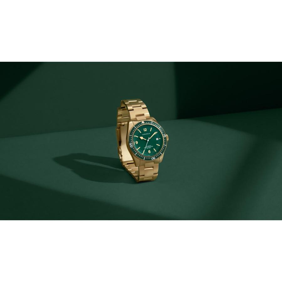 Caravelle by Bulova メンズ 自動巻き Vintage Sea Hunter ゴールドトーン ブレスレット グリーンダイヤル 日付 44B128の画像