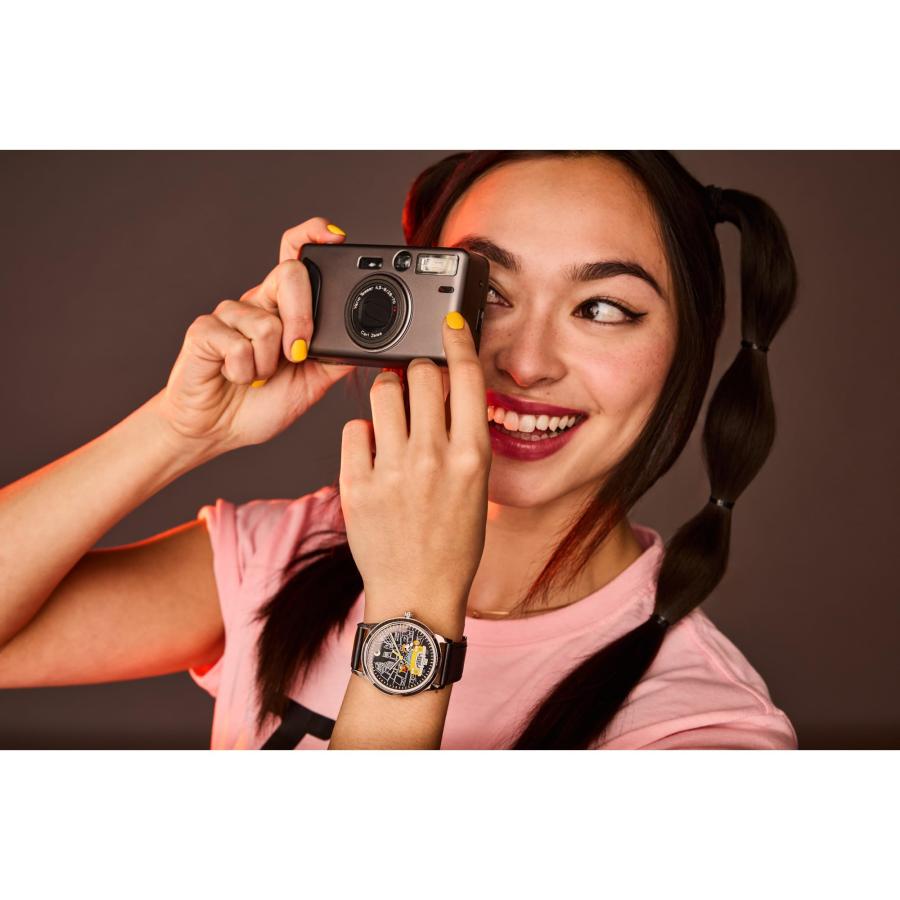 CITIZEN エコドライブ ディズニー ミッキー AW1860-01W 40mm ブラック文字盤 レザー メンズの画像