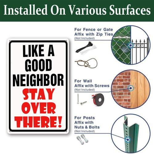 Soliyoahee 「Like A Good Neighbor Stay Over There」アルミサイン 約14×20cm 取付穴付き 屋内外対応の画像