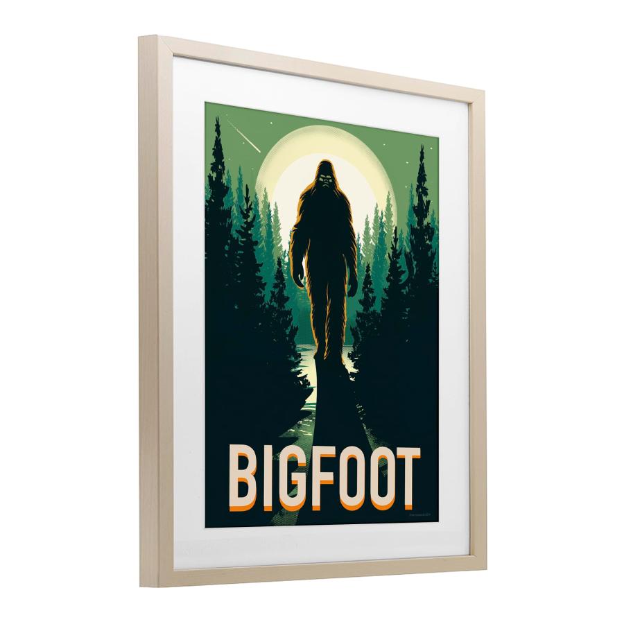 オマール・エスカランテによるデザイン - アメリカ製壁掛けアート - 'Cryptid In The Woods'、フレームプリントアンダーガラス、ブラウン、13 x 16 Stupell Indu_1