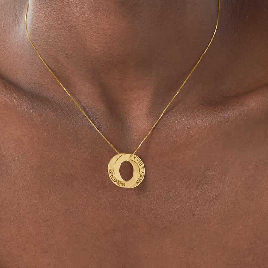 【並行輸入品】MYKA   Engraved 2 Russian Ring Circles Necklace in Sterling Silvの画像
