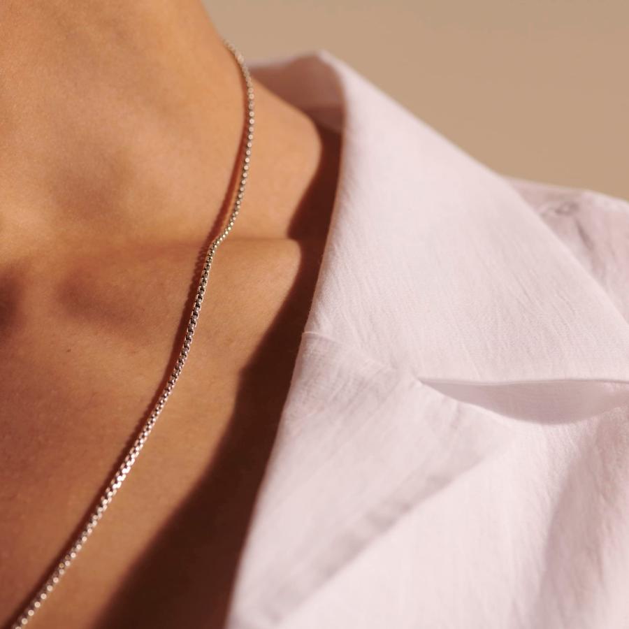 【並行輸入品】Classic Chain Silver 2.1mm Curb Chain Necklace (26, Silver)の画像