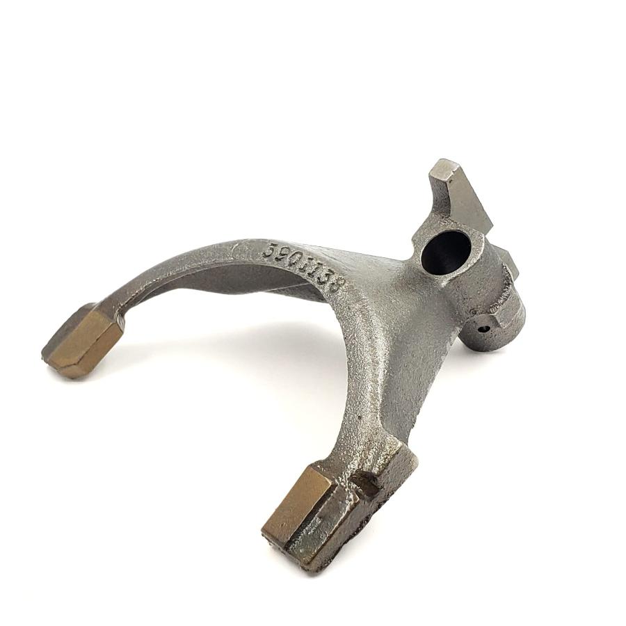 【並行輸入品】GM 3 4 シフトフォーク SM465 4SPDトランスミッション用(鋳鉄トップカバー)、WT304 23A GM 3 4 SH_3