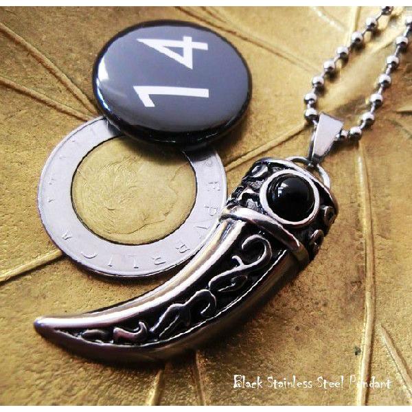 サージカルステンレスアクセサリー 牙モチーフブラックストーン