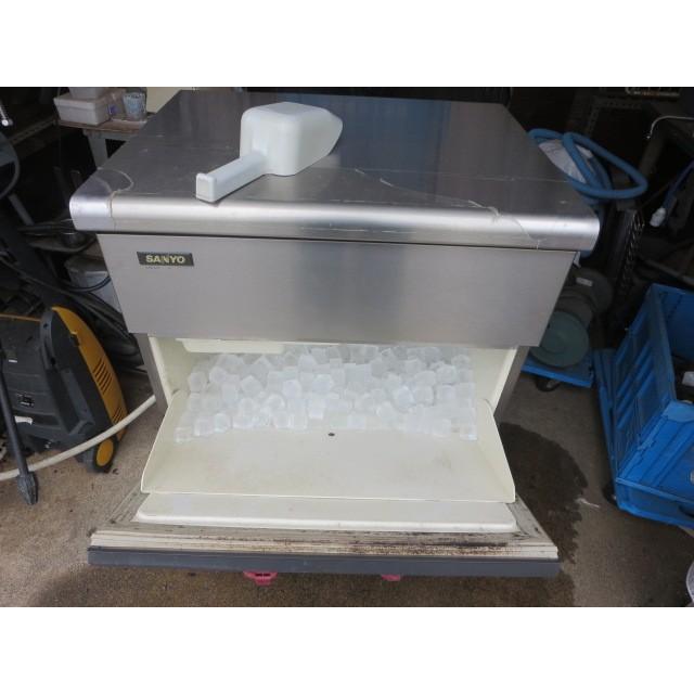 ▽サンヨー 製氷機 キューブアイス 55kg/日 SIM-S57 ポンプ ▽サンヨー 製氷機 キューブアイス 55kg/日 SIM-S57 ポンプ