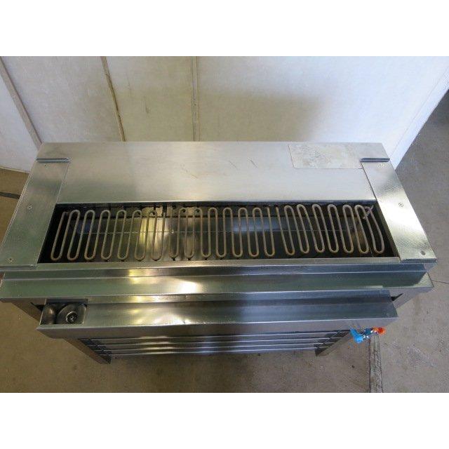 ヒゴグリラー 焼き鳥焼き機 (大串)用 床置型 3P-210X 3相200V 営業所