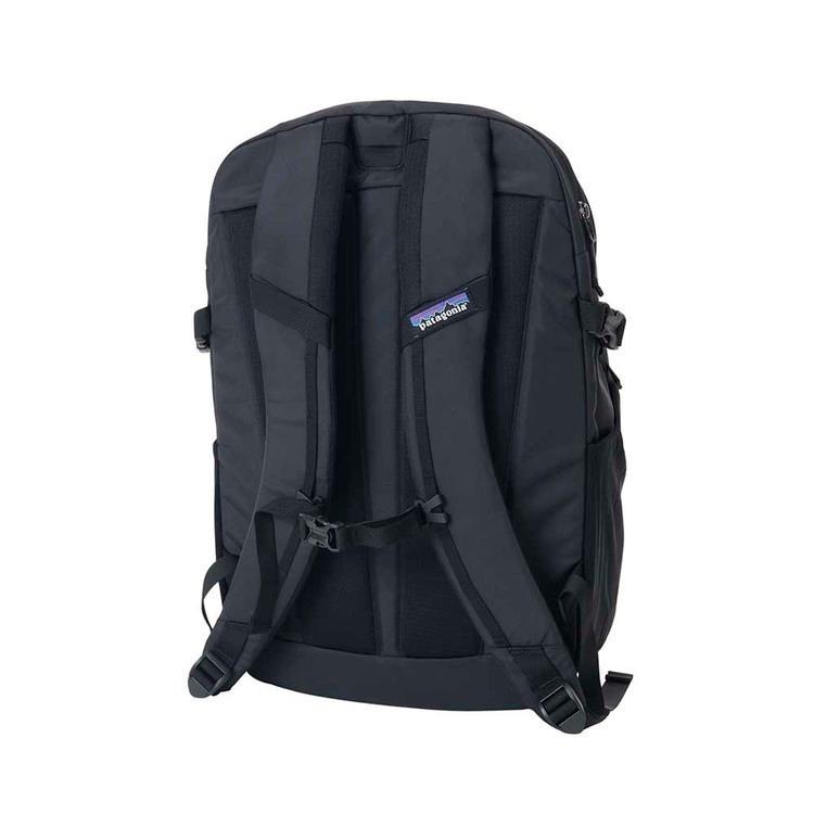 【並行輸入品】PATAGONIA パタゴニア 容量26L スキースノーボード キャンプ ハイキング登山クライミング Refugio Day Pack 26L ブラック 47913 PATAGONIAの画像