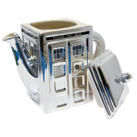 【並行輸入品】Doctor Who TARDIS 3 D Ceramic Silver Teapot Doctor Who 3D Tardisの画像