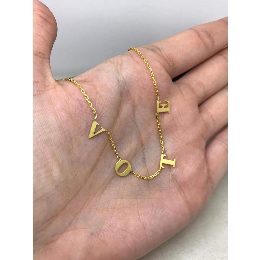 【並行輸入品】Michelle Obama Vote イニシャルネックレス 名前入りネックレス カスタマイズ可 レターネックレス 前身頃 初めての女性_2