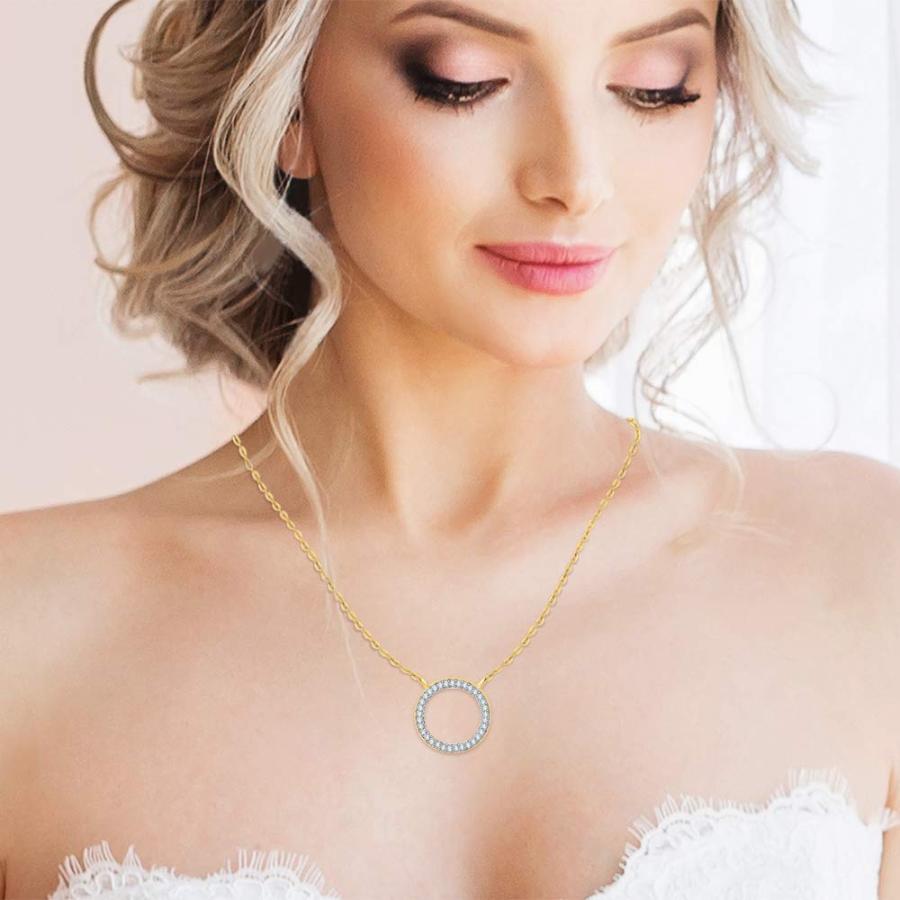 【並行輸入品】KATARINA Prong set Diamond Circle Pendant Necklace in 14K Yellowの画像