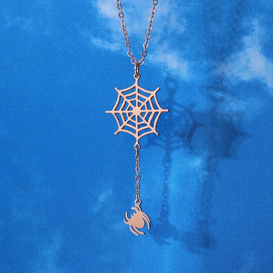k18wg ダイヤモンド 蜘蛛の巣 スパイダーネックレス ペンダント ハロウィン