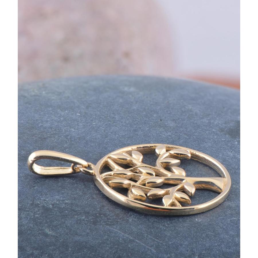 【並行輸入品】Vinali 14K ソリッドイエローゴールド レディース ラウンド ケルトの生命の樹 チャームペンダント 女の子向け 上品な生命の樹ペの画像