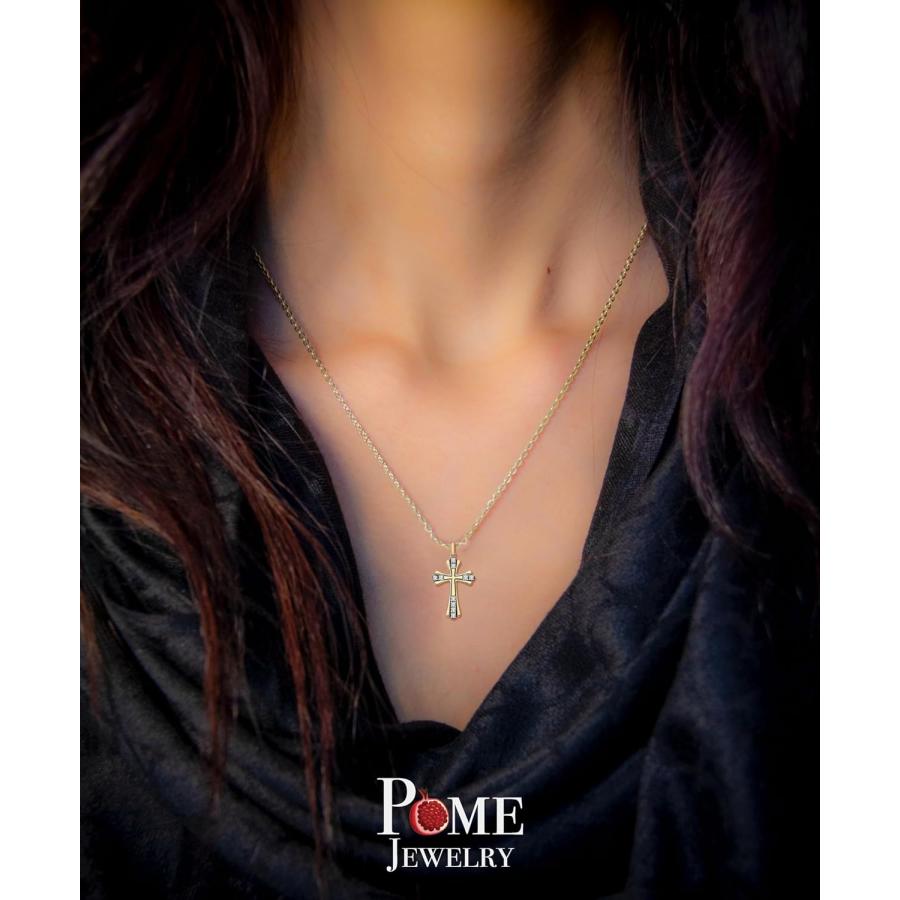 【並行輸入品】Pome Diamond Studded Cross Pendant Necklace in Solid 14k Gold  Blackの画像