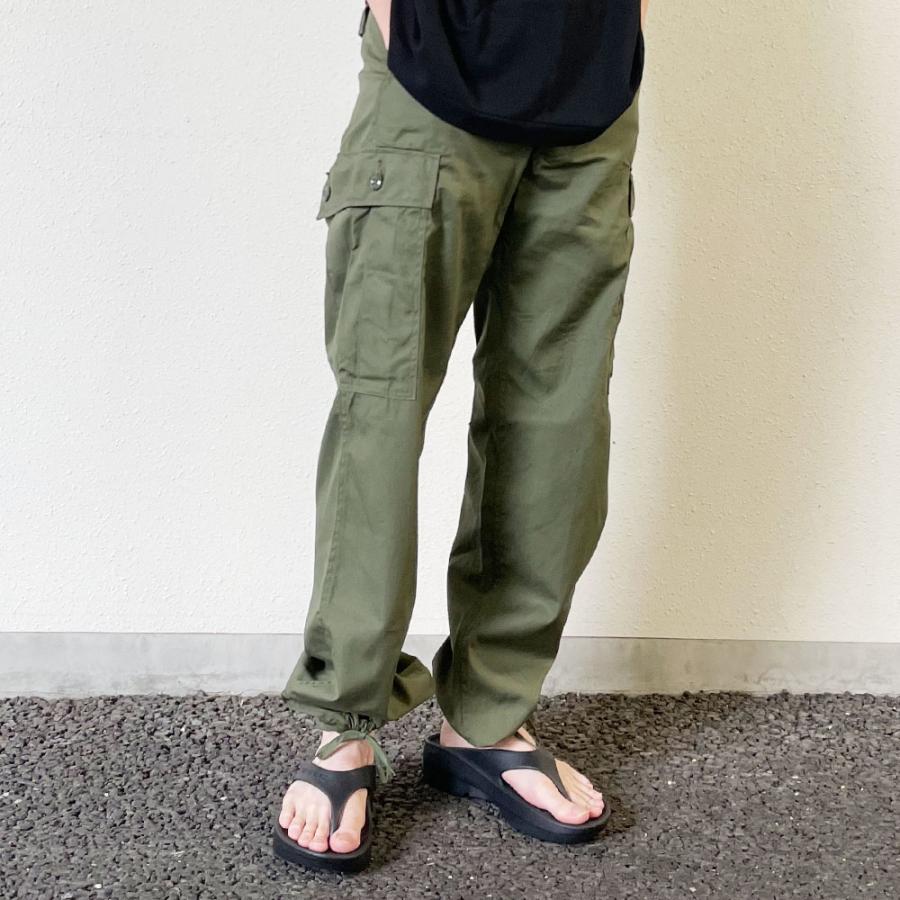 BUZZ RICKSON'S カーゴパンツ メンズ バズリクソンズ ボトムス パンツ RICKSONS TROUSERS MENS COTTON WIND RESISTANT POPLIN OLIVE GREEN ARMY SHADE 107 : BETTER DAYS ベターデイズ - 通販 - Yahoo!ショッピング BUZZ RICKSON'S カーゴパンツ メンズ バズリクソンズ ボトムス パンツ RICKSONS TROUSERS MENS COTTON WIND RESISTANT POPLIN OLIVE GREEN ARMY SHADE 107 : BETTER DAYS ベターデイズ - 通販 - Yahoo!ショッピング