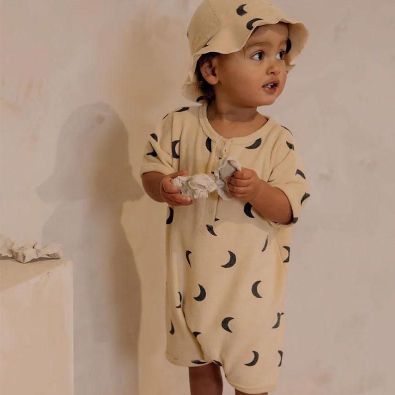 【たそ】organiczoo Beach Rompersとhat2点セット たそ様専用】organiczoo Beach Rompersとhat2点セット