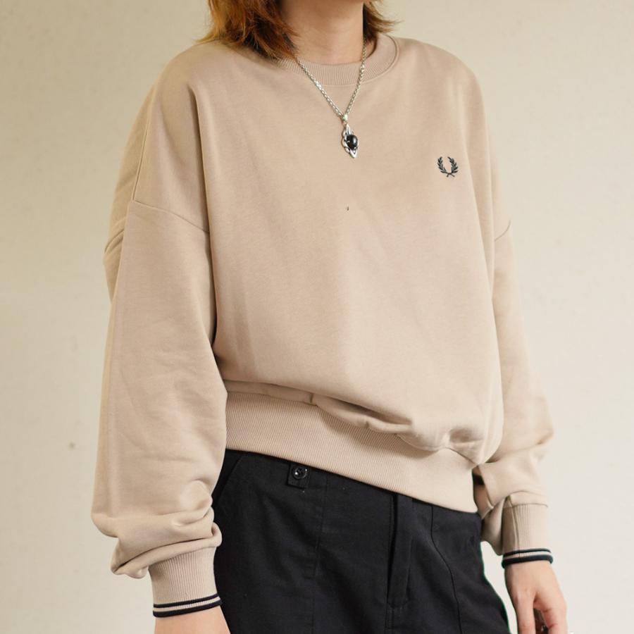 FRED PERRY（フレッドペリー） スウェット トレーナー レディース