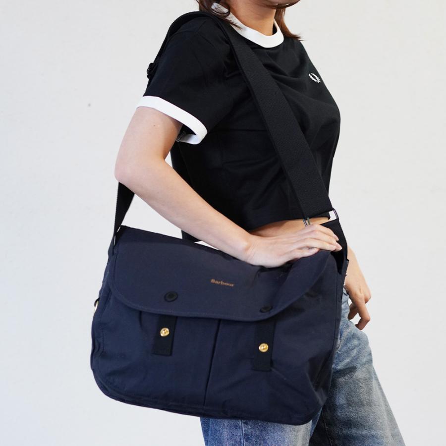 Barbour（バブアー） ショルダーバッグ ユニセックス トランスポート