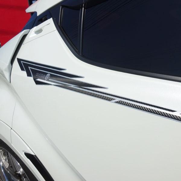C-HR ピンバッジ BEYOND C-HR(NGX50・ZYX10) 16.12〜 ピンストライプステッカー