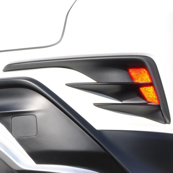 BEYOND X-ROAD C-HR(NGX50・ZYX10) 16.12〜 リアリフレクター