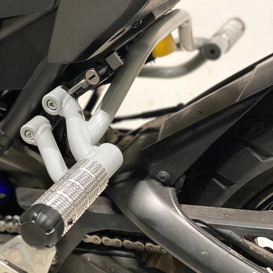 ヤマハ MT-09 FZ-09 2013-2020 XSR900 2016-2020 リア スタントケージ ガード CRAZY IRON [輸入代行/メーカー直送]_4