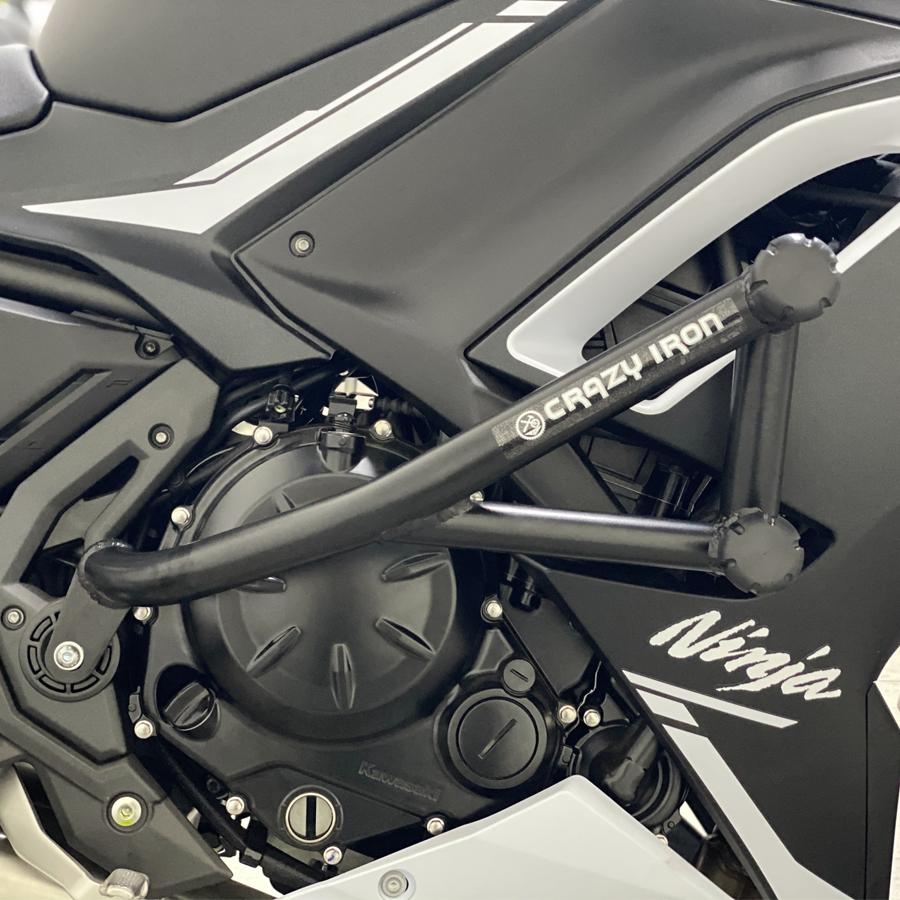 NINJA650 2020- クラッシュバー エンジンガード スライダー スタント