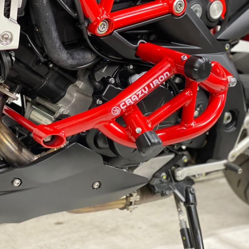 アプリリア シバー ドルソデューロ APRILIA SHIVER 900 DORSODURO