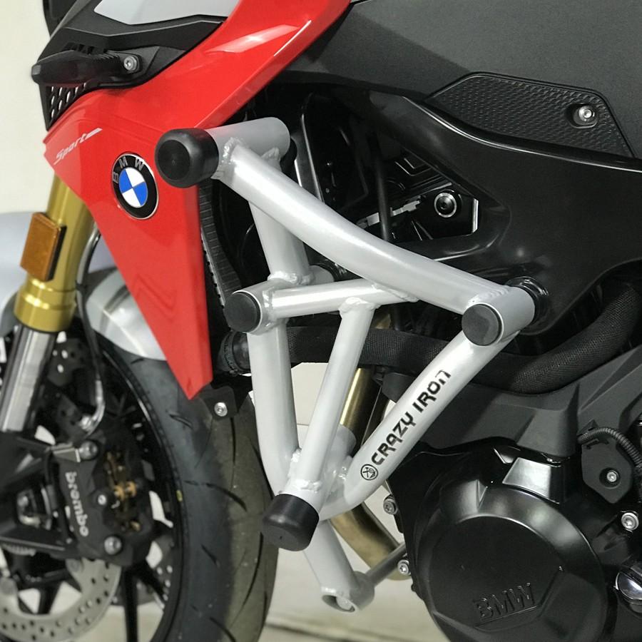 BMW F900R クラッシュバー エンジンガード スライダー スタントケージ