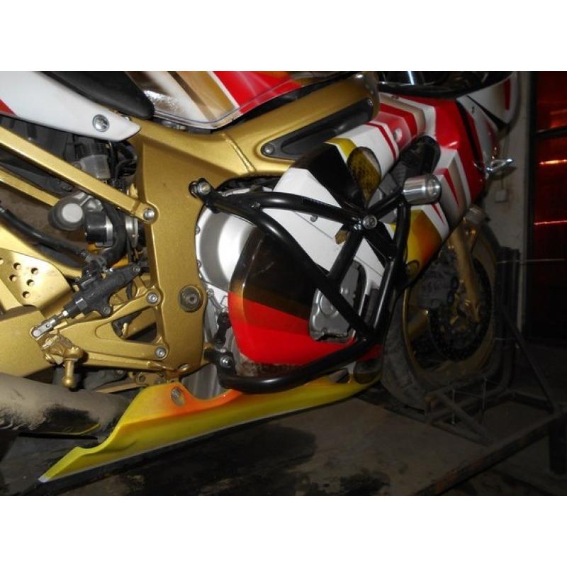 Yzf R6 1998 02 スタントケージ クラッシュバー エンジンガード プロテクター ヤマハ Ar Guard Ab 3011 B E Zipang 通販 Yahoo ショッピング