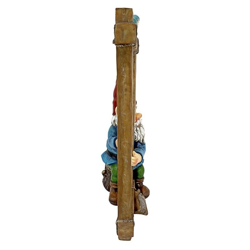 置物 彫像 ウインドチャイムを演奏している ノーム 妖精の像 ガーデニング 庭 Gnome ornament statue_4