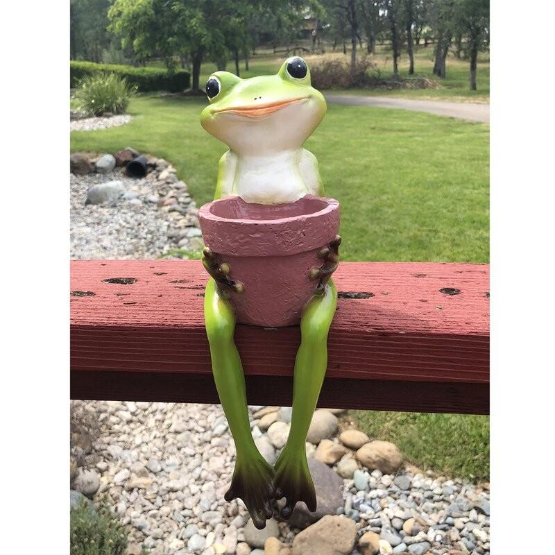 ポリレジン製 ガーデン彫像 動物 蛙 鉢を抱えて座っているカエルの像