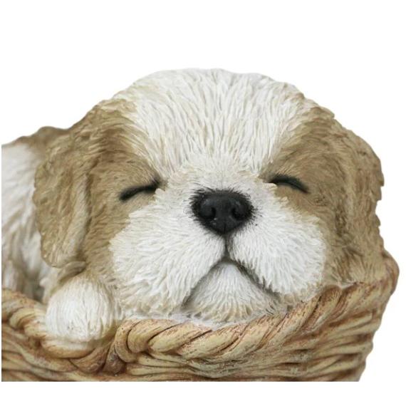 置物 彫像 バスケットでお昼寝するシーズー 犬 子犬 いぬ イヌ