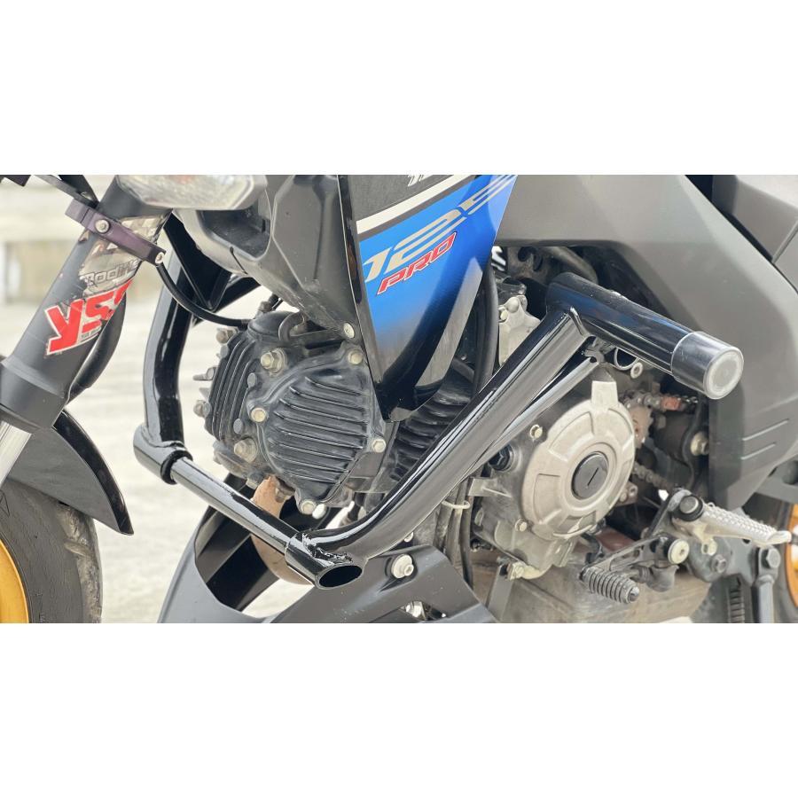 カワサキ Z125 クラッシュケージ スタントケージ エンジンガード : B&E 