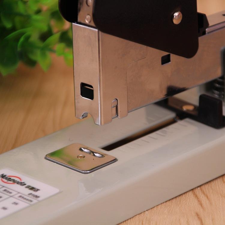 ホッチキス 大型 針 業務用 卓上ステープラー 簡単 23/13 |  | 05