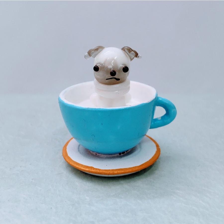 ガラス細工 ティーカップ パグ ミニチュア 置物 雑貨 犬 : きたの