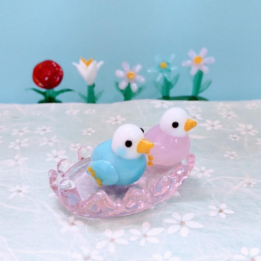 ガラス細工 カゴペア 花インコ 青/ピンク ミニチュア 置物 雑貨 花